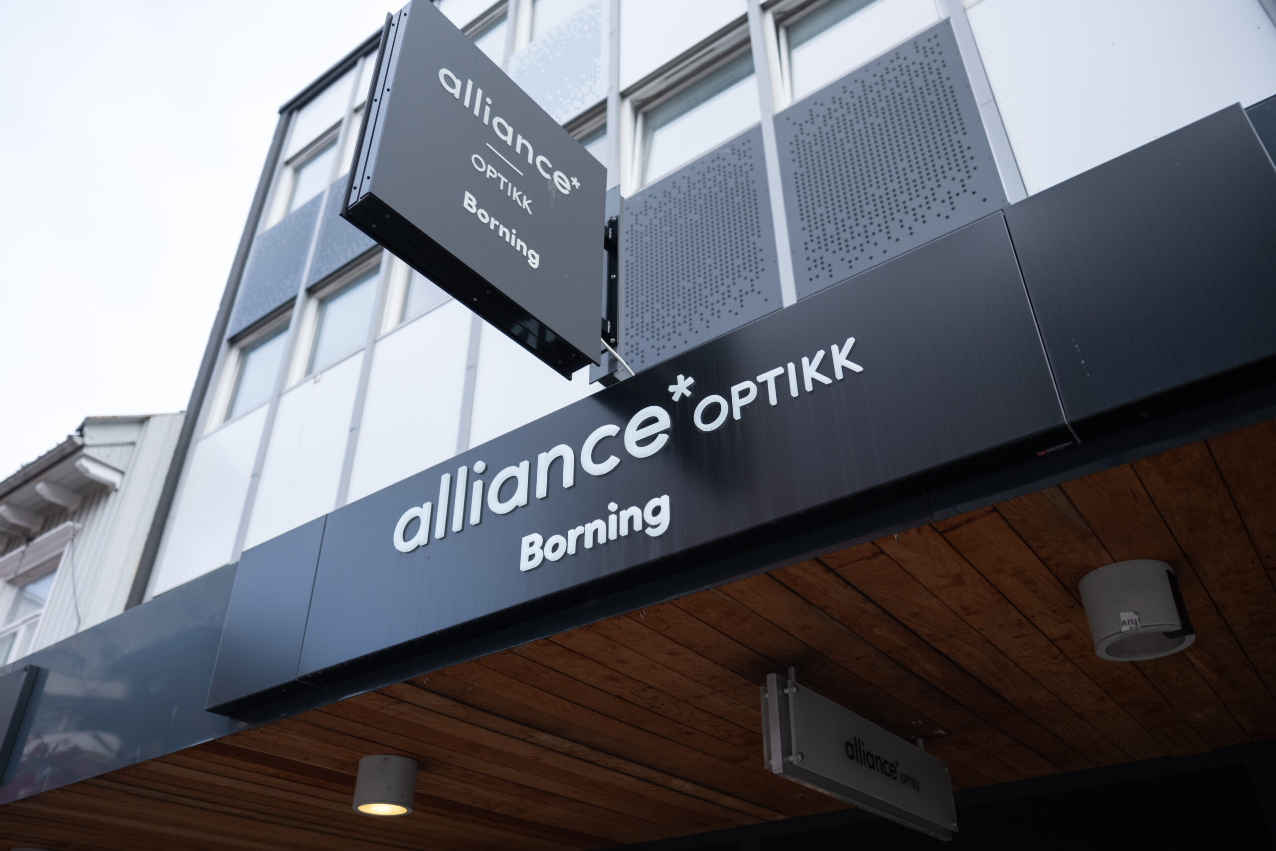 Butikkfasade Alliance Optikk Borning